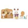 Игровой набор Sylvanian Families "Братик и туалетная комната" текстиль/ПВХ/пластмасса (от 4 лет) (2203)